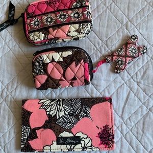 EUC Vera Bradley set of 3 in Mocha Rouge